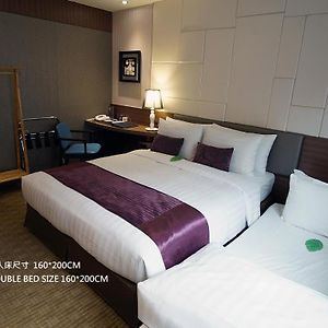 Deluxe Double Room Extra Bed